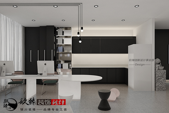 �칫��װ�������ľ��䣬����ĺڰ���