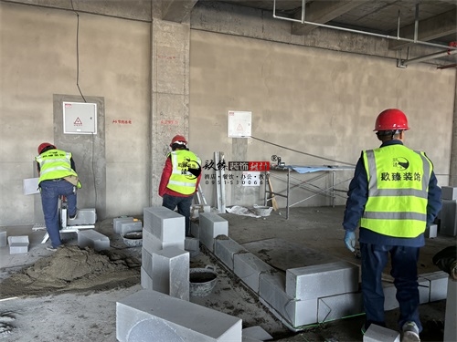 ����������װ�������Ŀ|�N�����